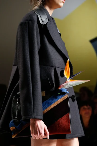 Look 63